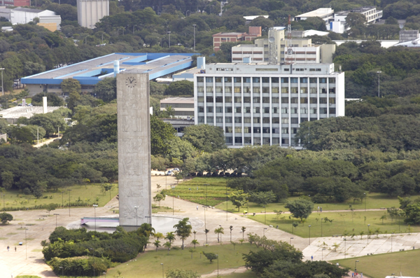 REITORIA DA USP - Reitora Suely Vilela